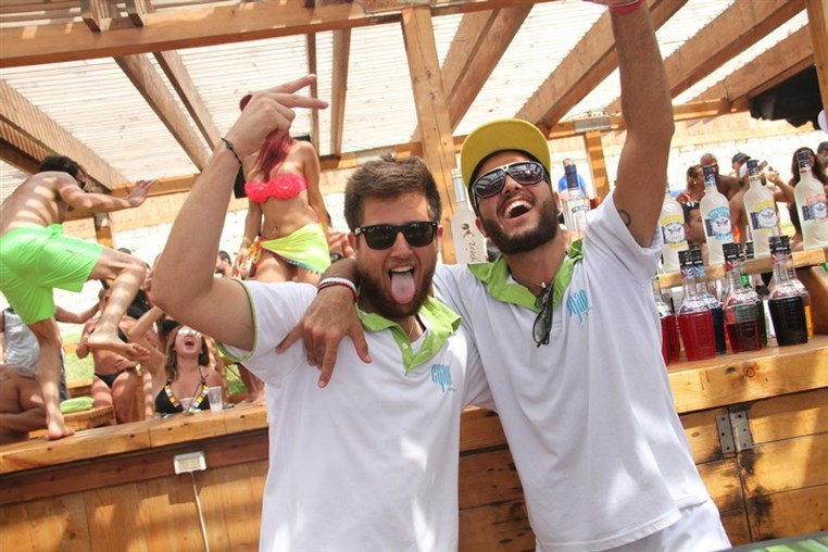 Cyan Beach Bar on Sunday